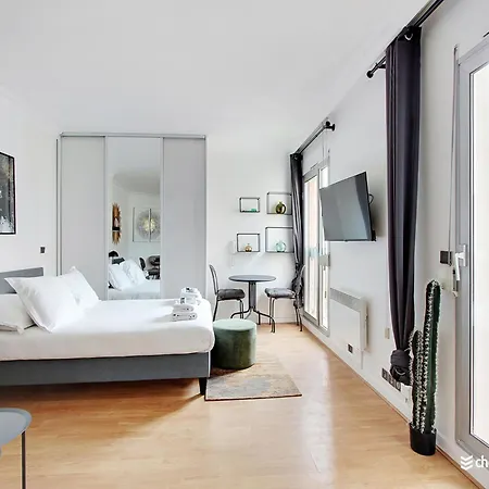 Quiet And Bright - 2p - Malmaison Apartment *